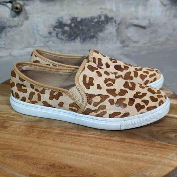 SPLENDID calf hair giraffe pattern‎ skater shoe woman's size 6.5 neutral slip on - Picture 6 of 12